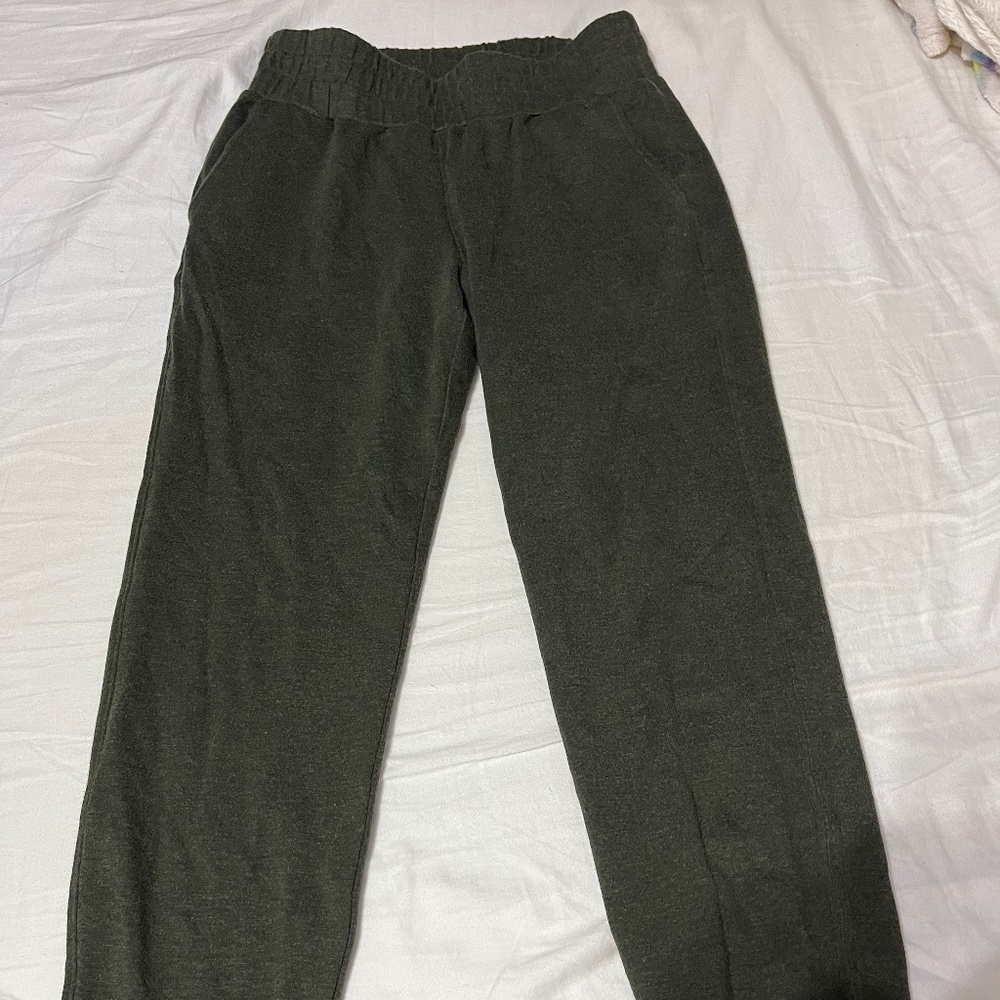 Cabi army green joggers